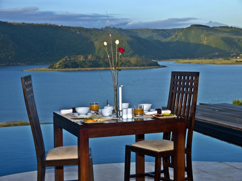 Lodge On The Lake And Wellness Spa Wilderness Luaran gambar